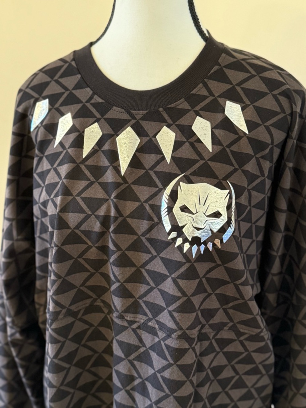 NWT Disney / Marvel Black Panther: Wakanda Forever Spirit Jersey for Adults - Picture 4 of 11